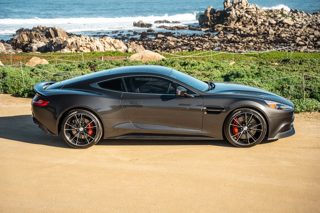 2014 Aston Martin Vanquish 2nd Gen - Image 29 of 31