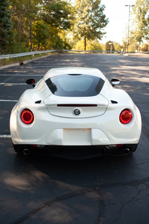 2015 Alfa Romeo 4C Coupe - Image 21 of 31