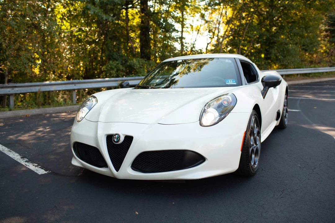 2015 Alfa Romeo 4C Coupe - Image 3 of 31