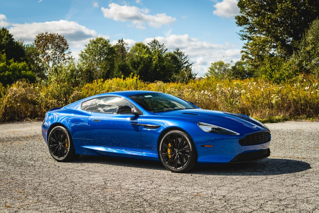 2015 Aston Martin DB9 - Image 23 of 31