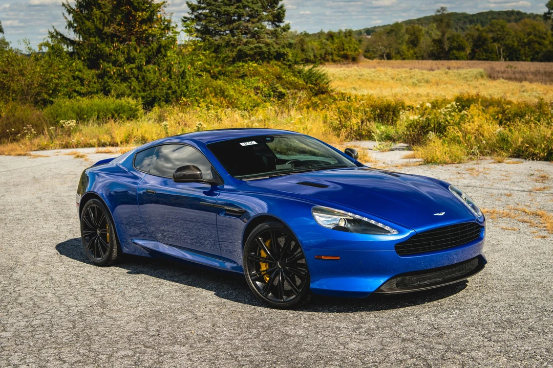 2015 Aston Martin DB9 - Image 16 of 31