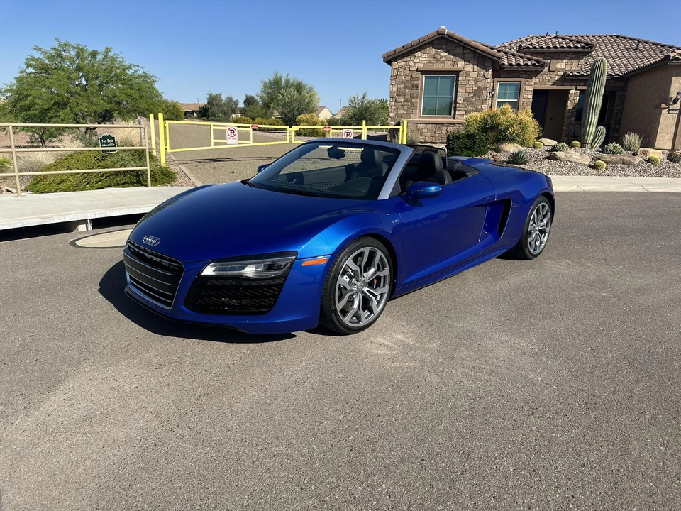 2015 Audi 42 R8 - Image 18 of 31