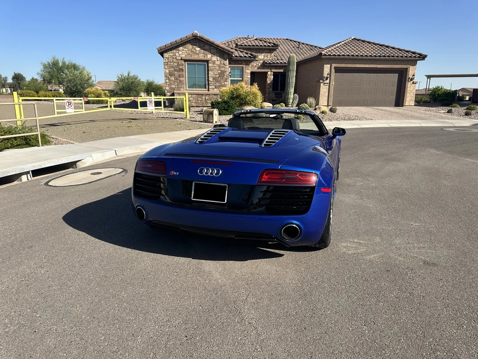 2015 Audi 42 R8 - Image 27 of 31