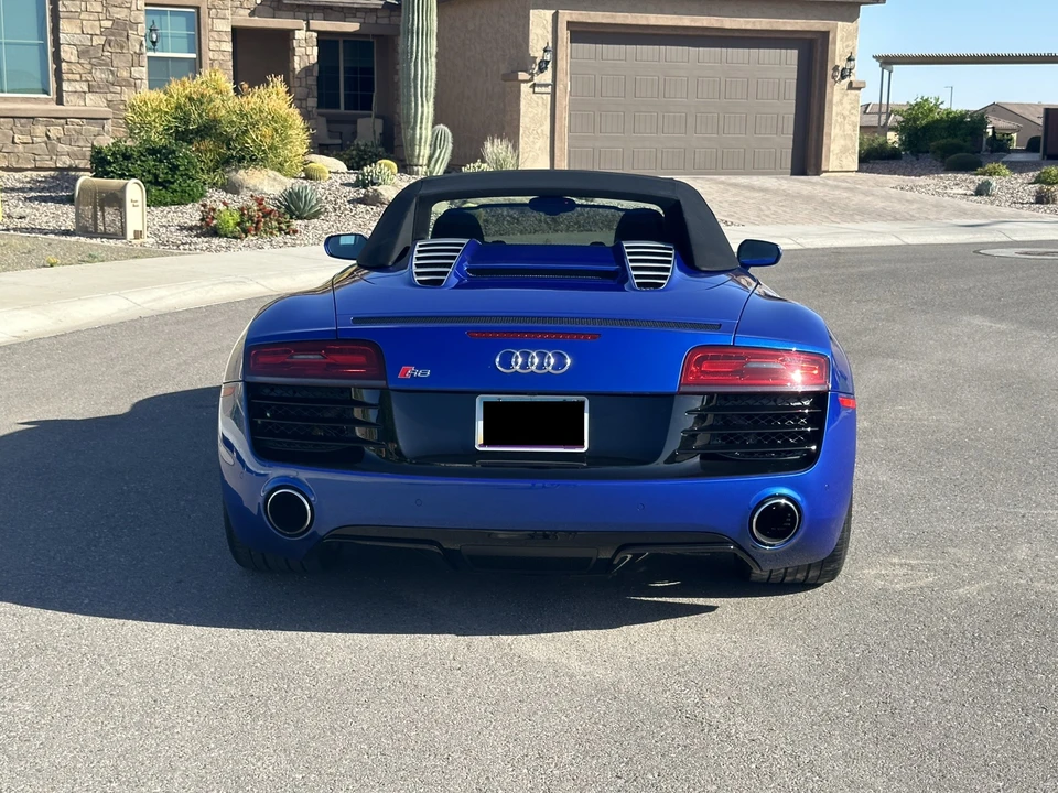 2015 Audi 42 R8 - Image 8 of 31