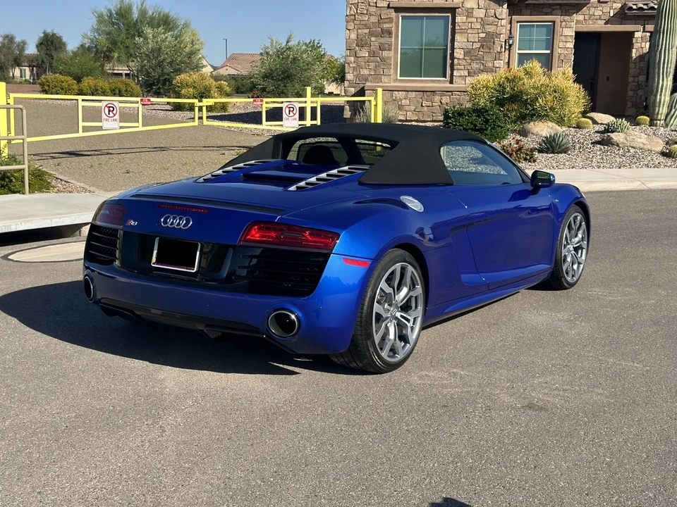 2015 Audi 42 R8 - Image 10 of 31