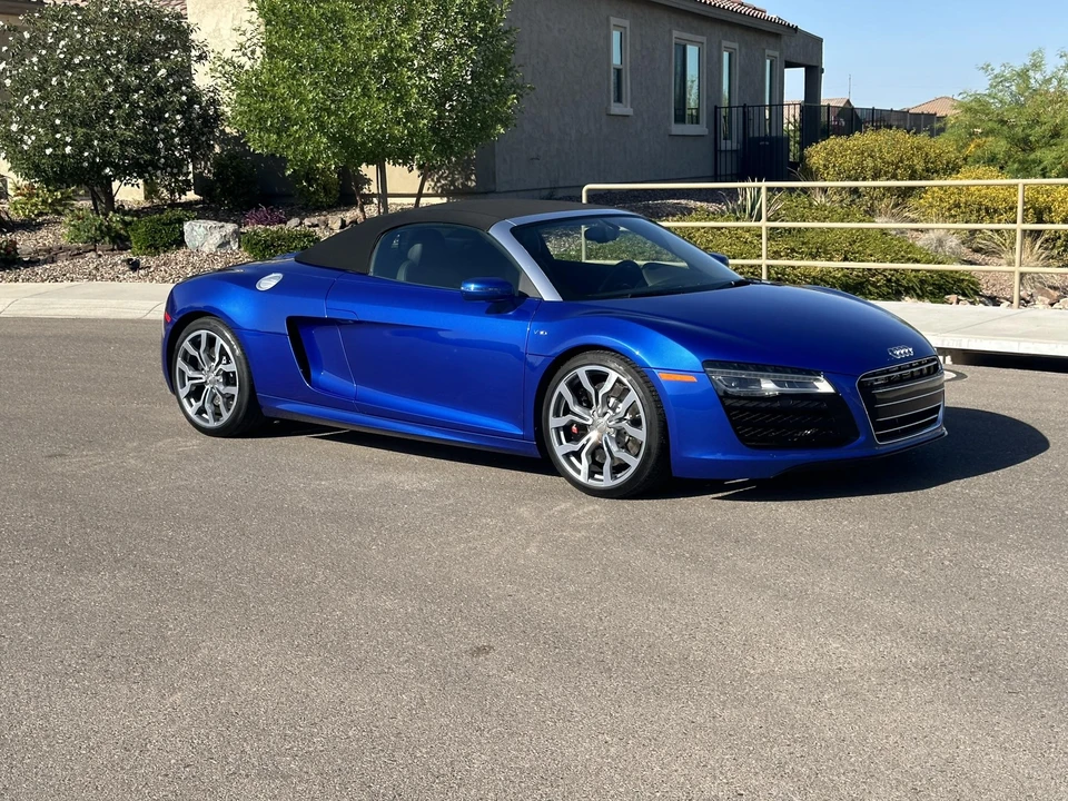2015 Audi 42 R8 - Image 13 of 31