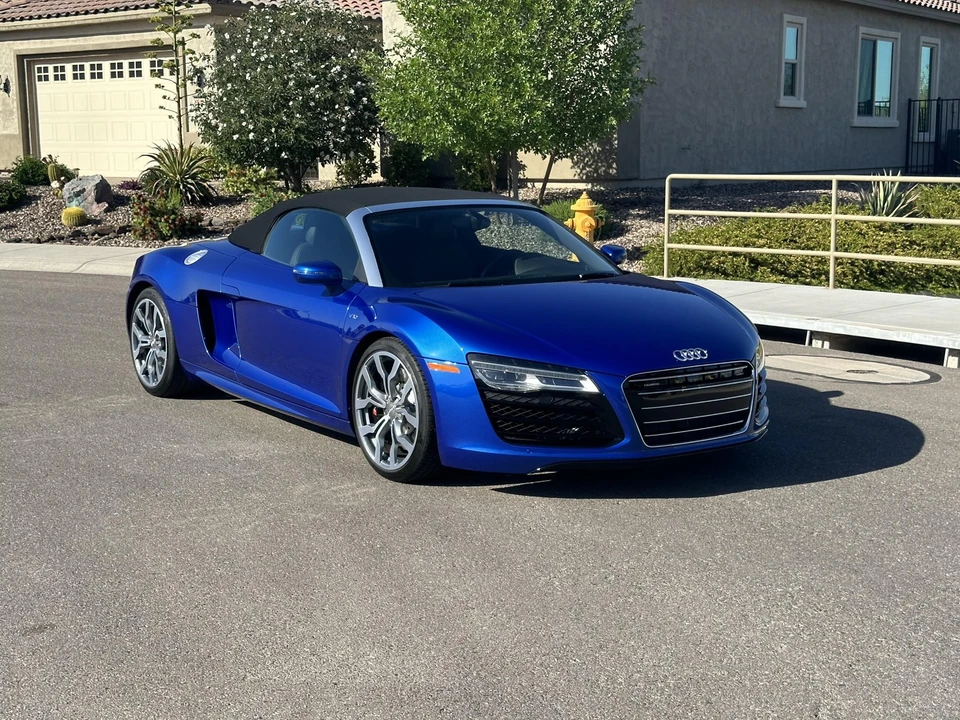2015 Audi 42 R8 - Image 14 of 31
