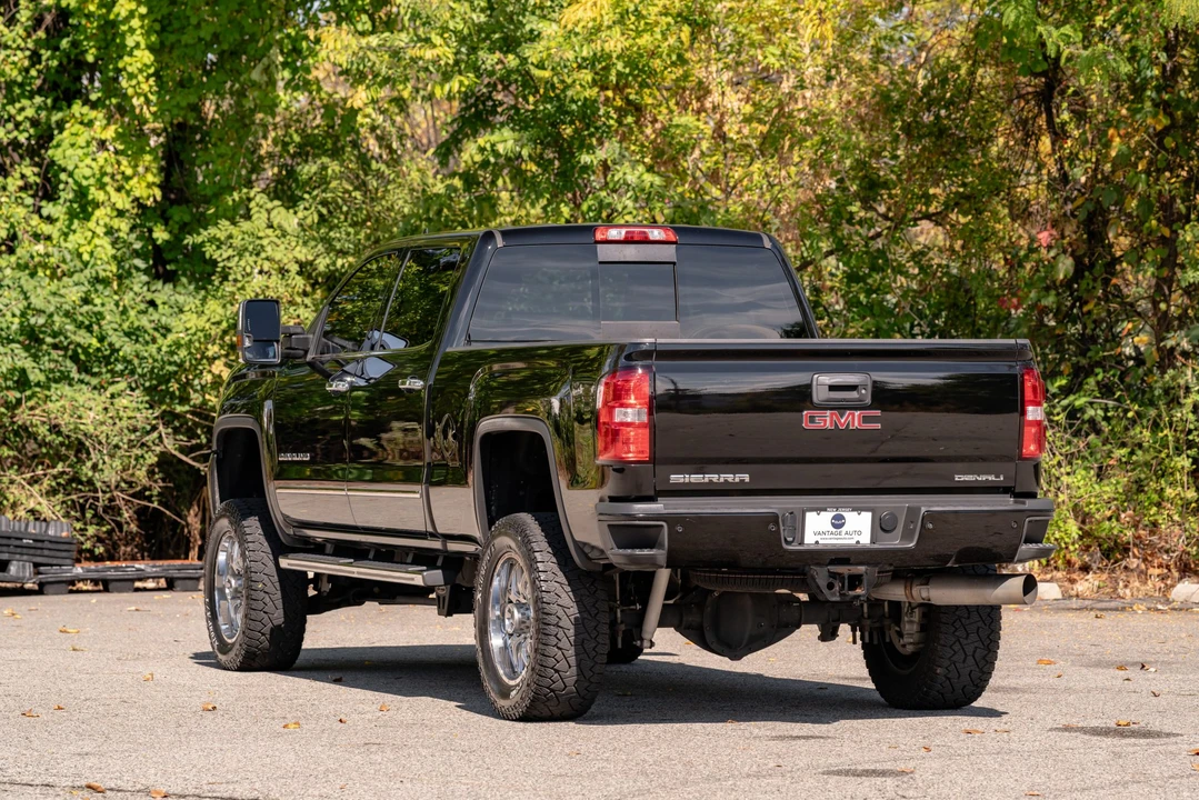 2015 GMC Sierra Heavy Duty 4th Gen - Image 8 of 31