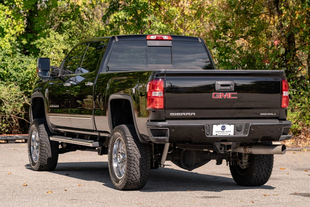 2015 GMC Sierra Heavy Duty 4th Gen - Image 9 of 31