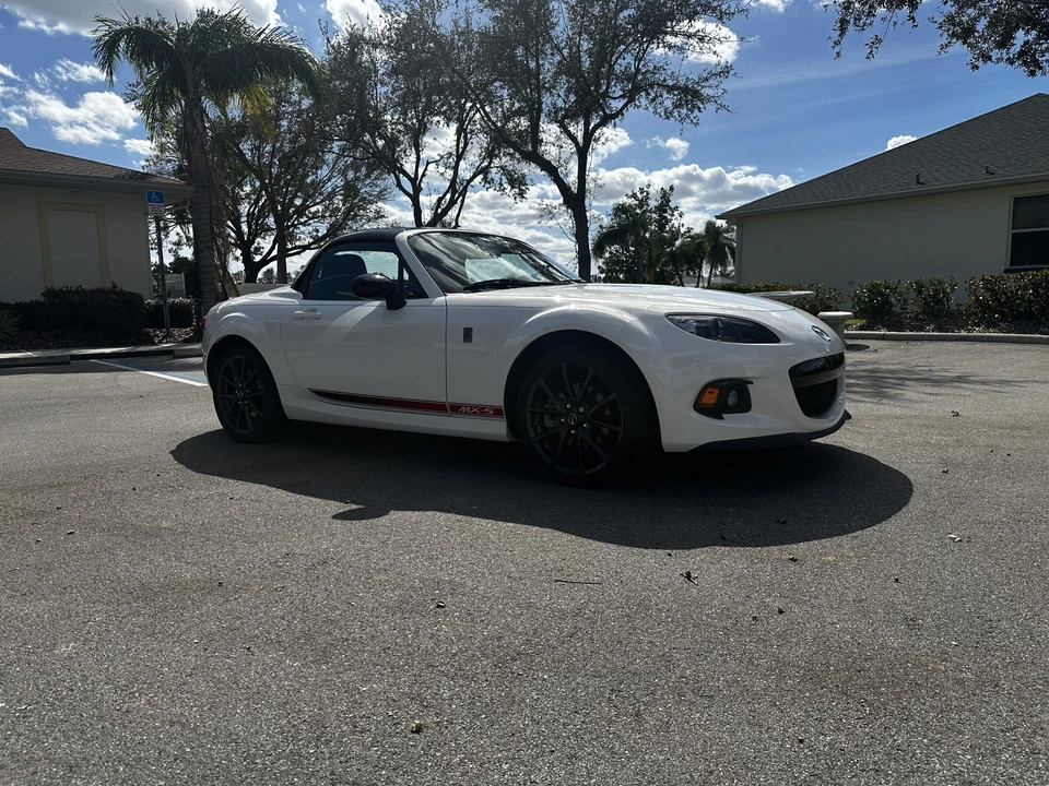 2015 Mazda NC MX-5 Miata - Image 20 of 31