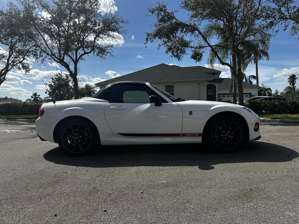 2015 Mazda NC MX-5 Miata - Image 18 of 31
