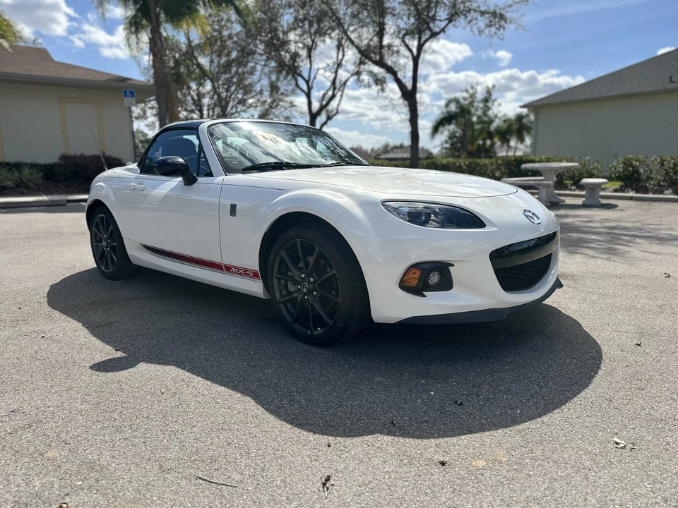 2015 Mazda NC MX-5 Miata - Image 21 of 31