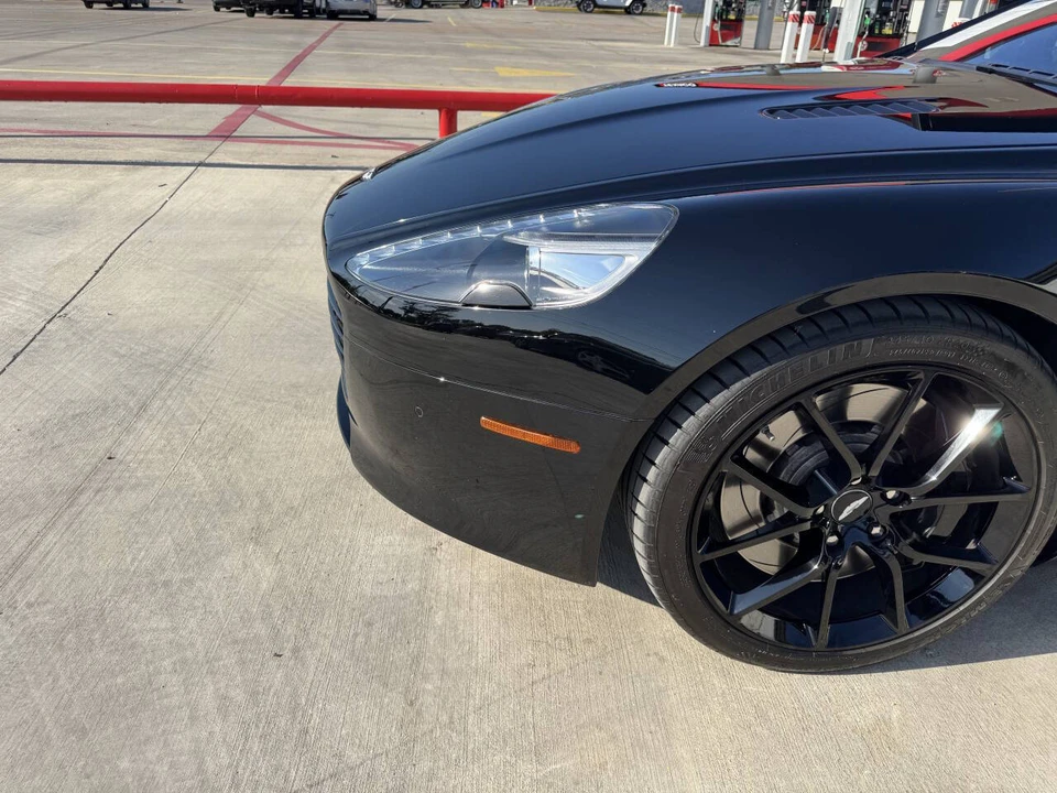 2016 Aston Martin Rapide - Image 14 of 31