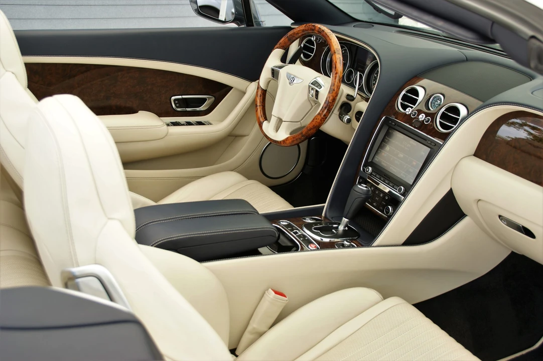 2016 Bentley Continental GTC - Image 31 of 31
