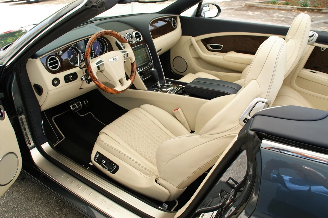 2016 Bentley Continental GTC - Image 19 of 31