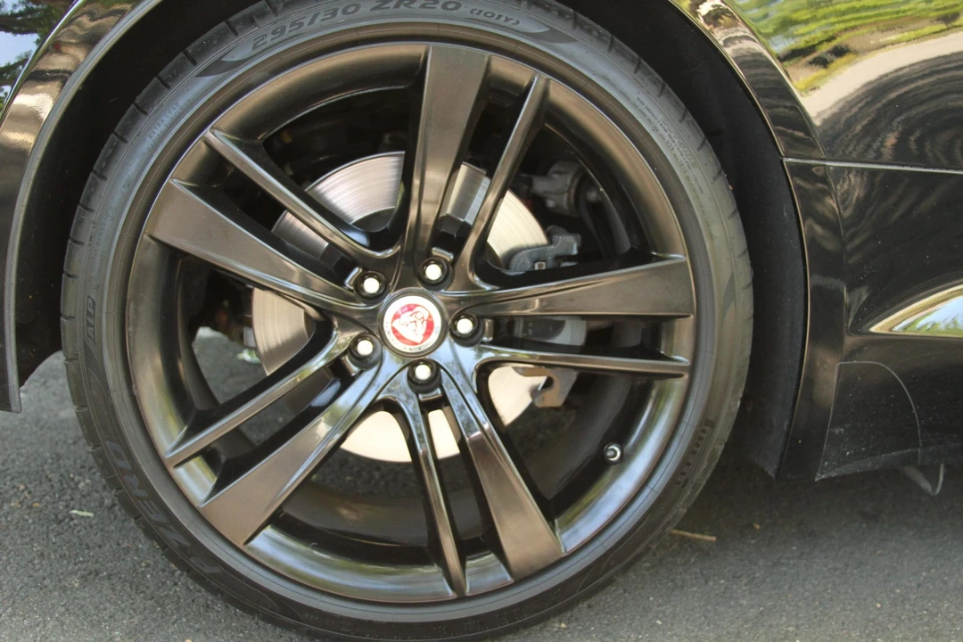2016 Jaguar F-Type 1st Gen - Image 22 of 31