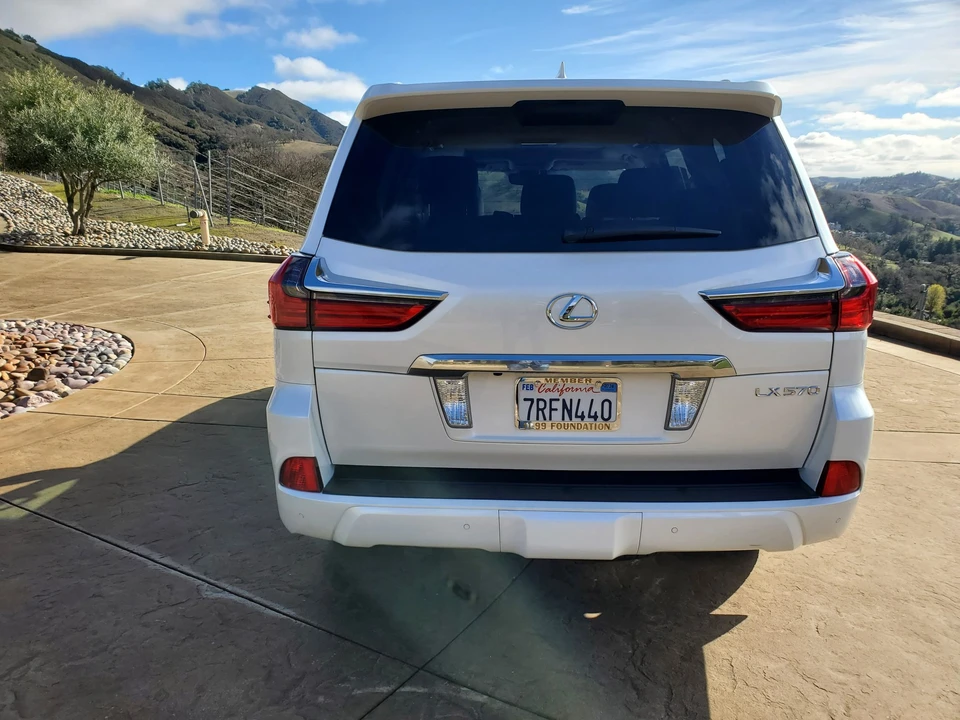 2016 Lexus LX 3rd Gen - Image 6 of 31