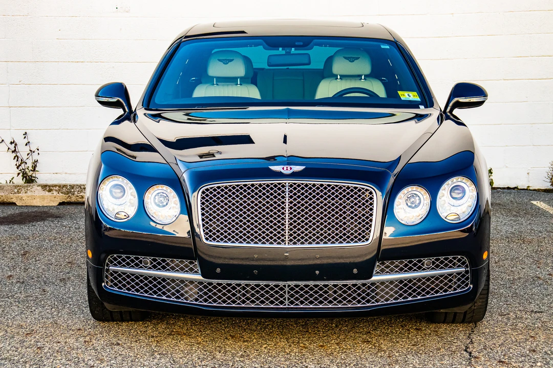 2017 Bentley Continental Flying Spur - Image 18 of 31