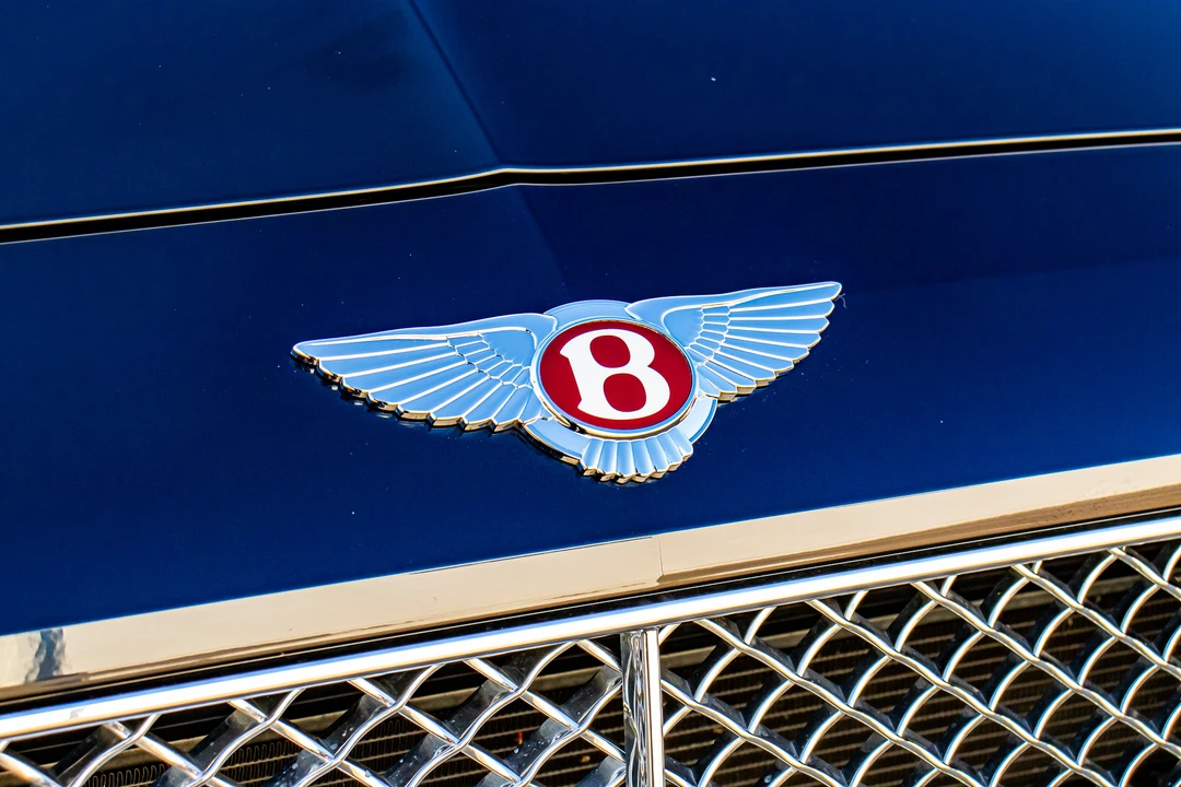 2017 Bentley Continental Flying Spur - Image 24 of 31
