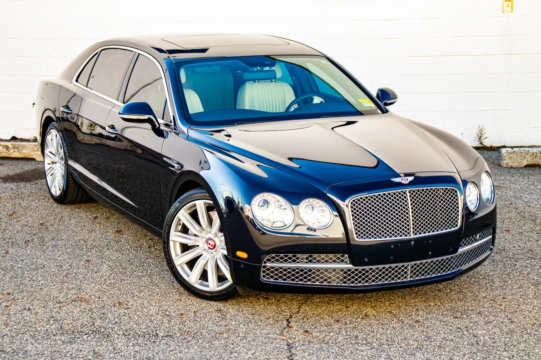 2017 Bentley Continental Flying Spur - Image 14 of 31