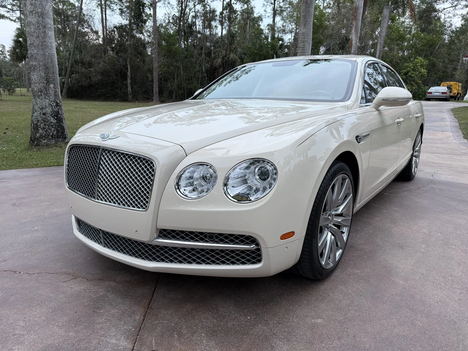 2017 Bentley Continental Flying Spur - Image 17 of 31
