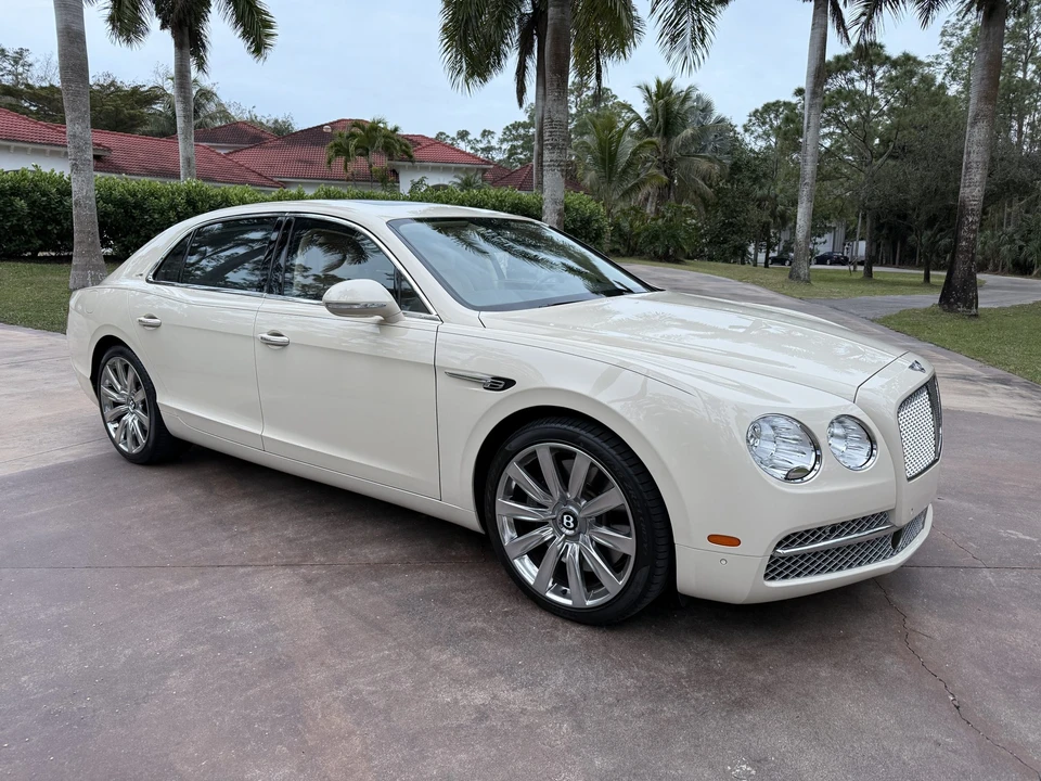 2017 Bentley Continental Flying Spur - Image 13 of 31