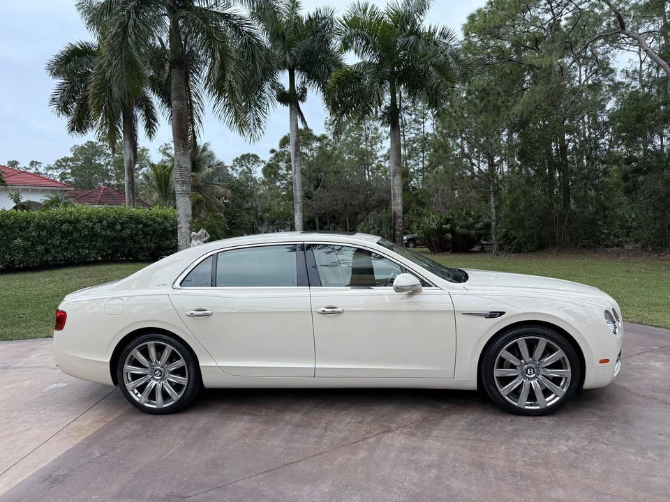 2017 Bentley Continental Flying Spur - Image 12 of 31