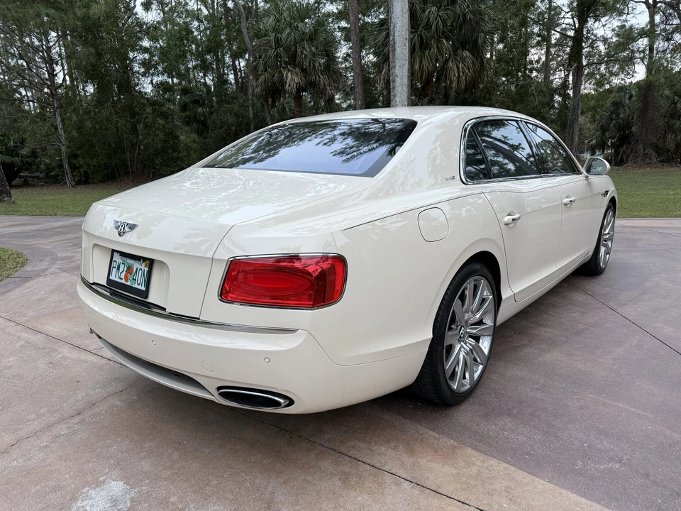2017 Bentley Continental Flying Spur - Image 9 of 31
