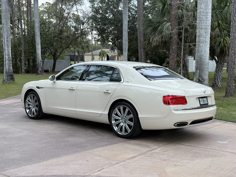 2017 Bentley Continental Flying Spur - Image 5 of 31