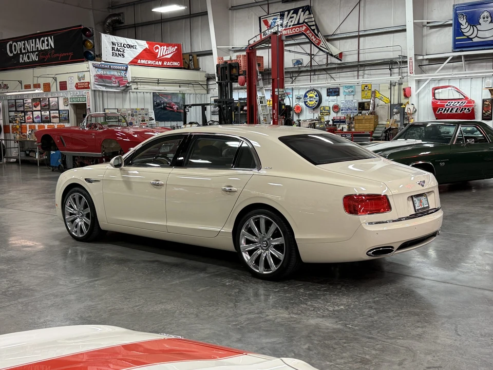2017 Bentley Continental Flying Spur - Image 20 of 31