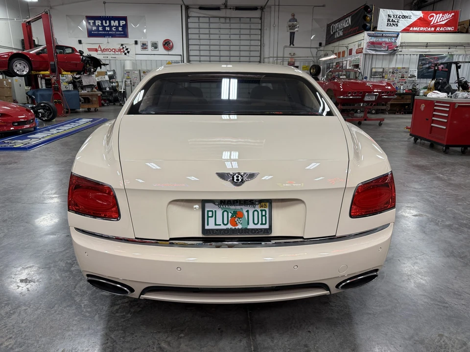 2017 Bentley Continental Flying Spur - Image 23 of 31