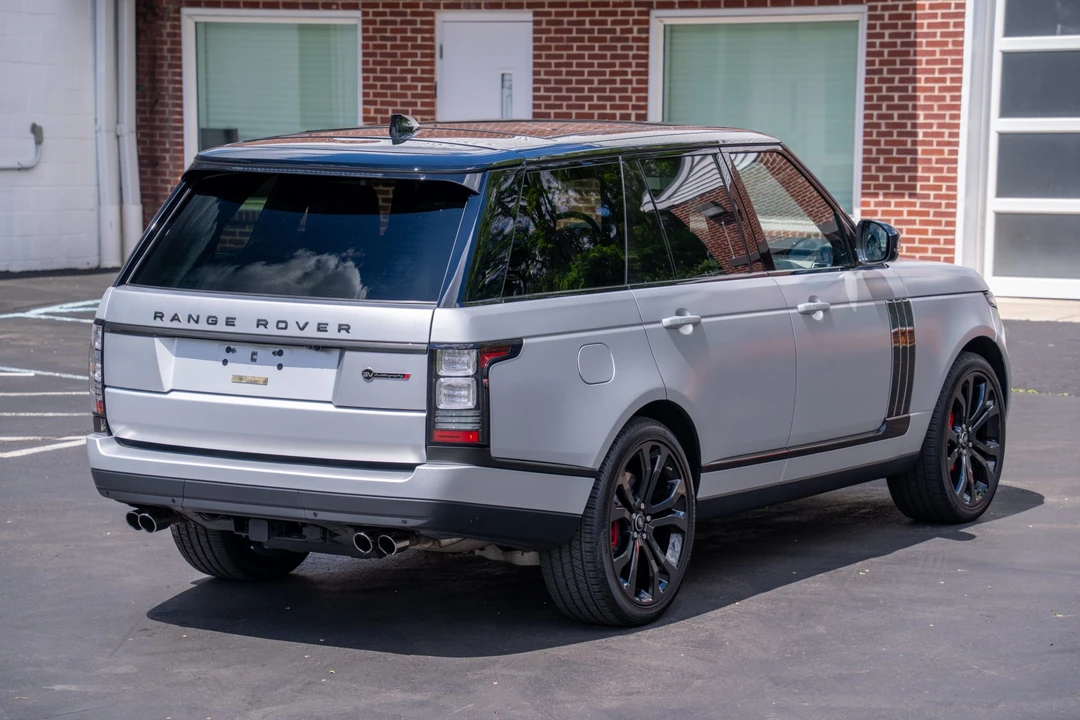 2017 Land Rover Range Rover L405 - Image 16 of 31