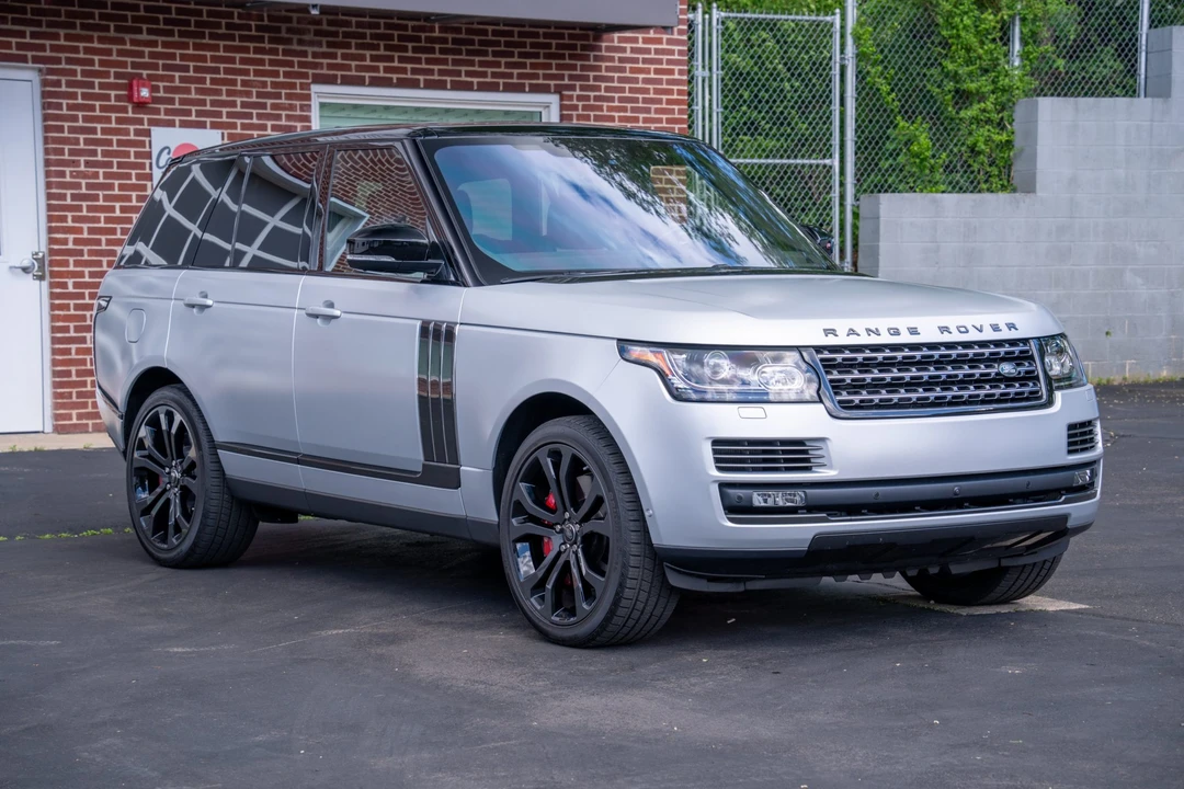 2017 Land Rover Range Rover L405 - Image 10 of 31