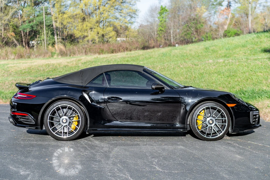 2017 Porsche 991 Turbo S - Image 19 of 31