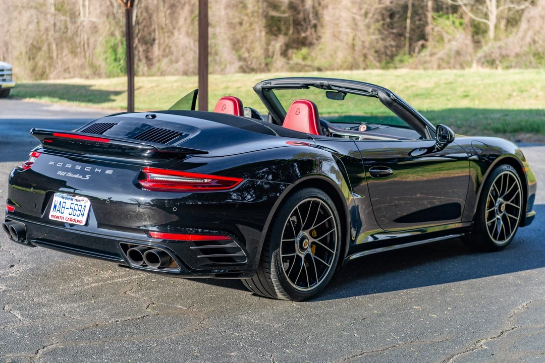 2017 Porsche 991 Turbo S - Image 8 of 31