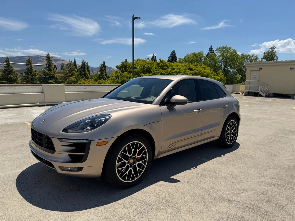 2017 Porsche Macan GTS - Image 3 of 31