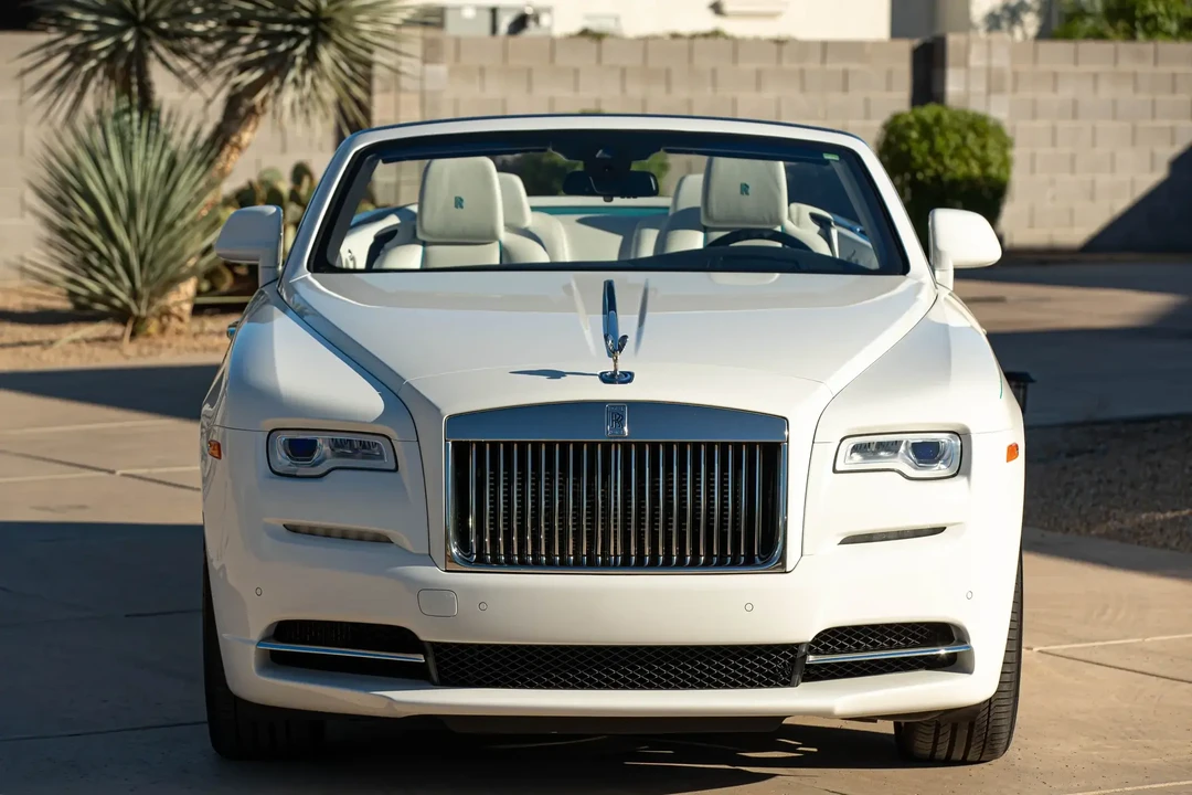 2017 Rolls-Royce Dawn - Image 2 of 6
