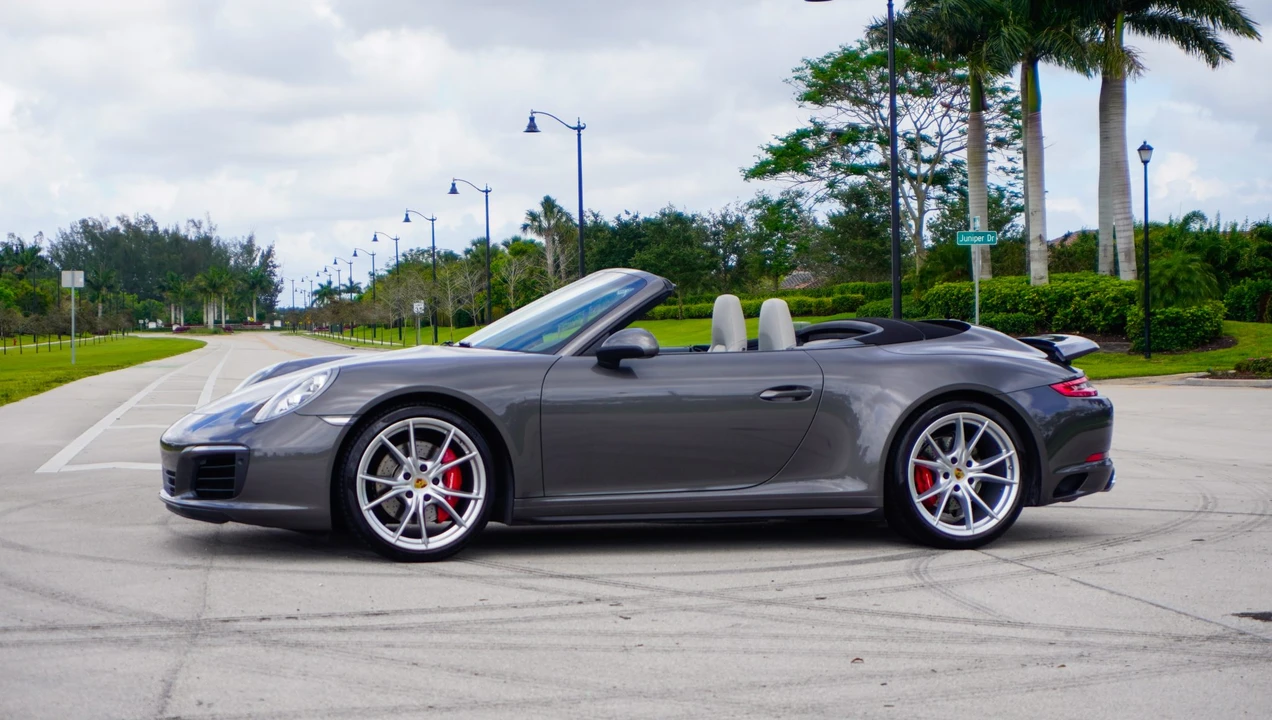 2018 Porsche 991 Carrera 4S - Image 22 of 31