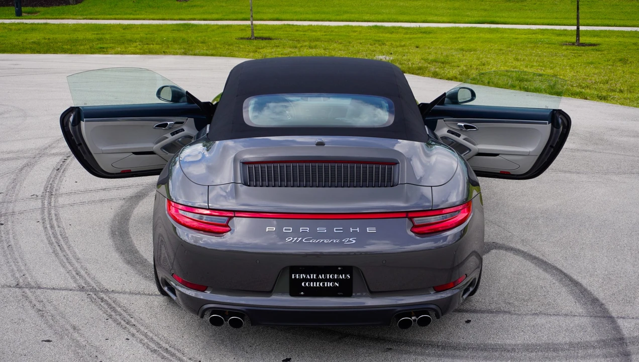 2018 Porsche 991 Carrera 4S - Image 25 of 31