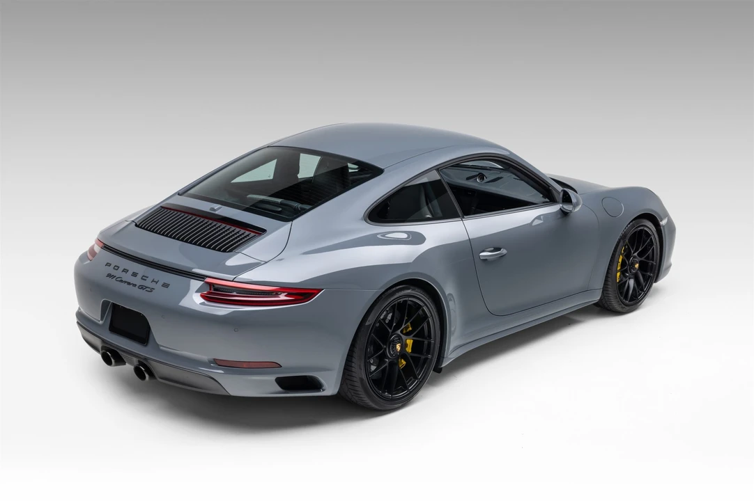 2018 Porsche 991 Carrera GTS - Image 9 of 31