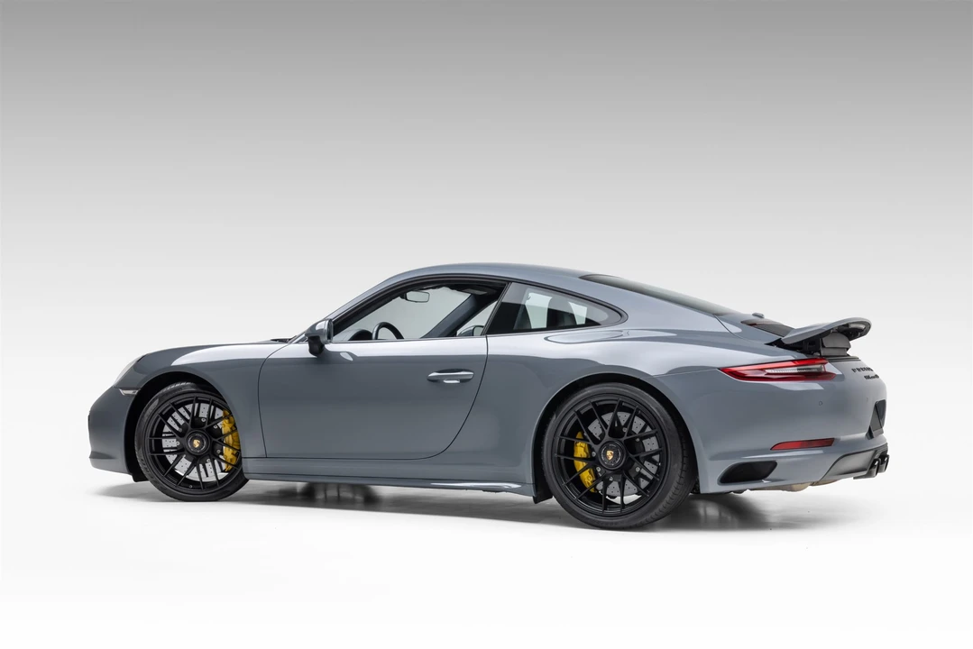 2018 Porsche 991 Carrera GTS - Image 16 of 31