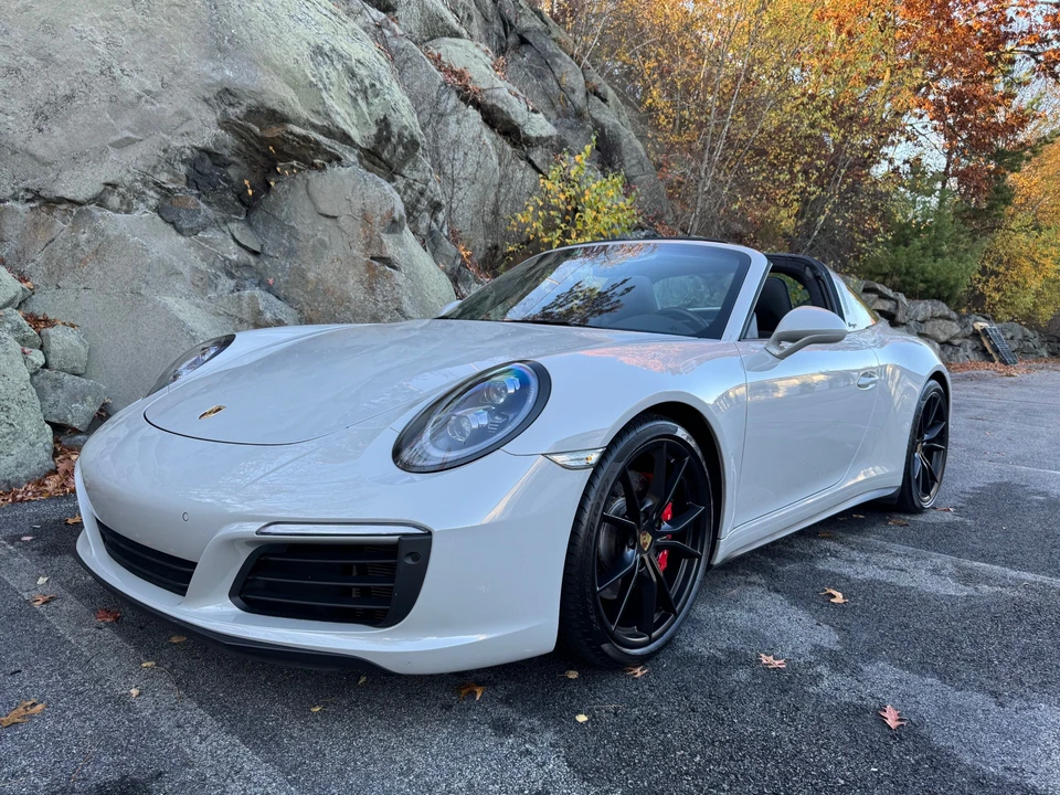 2018 Porsche 991 Targa 4 & 4S - Image 22 of 31