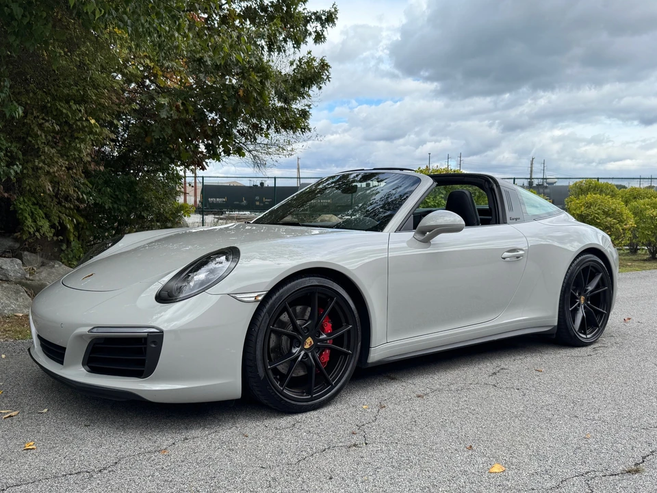 2018 Porsche 991 Targa 4 & 4S - Image 18 of 31