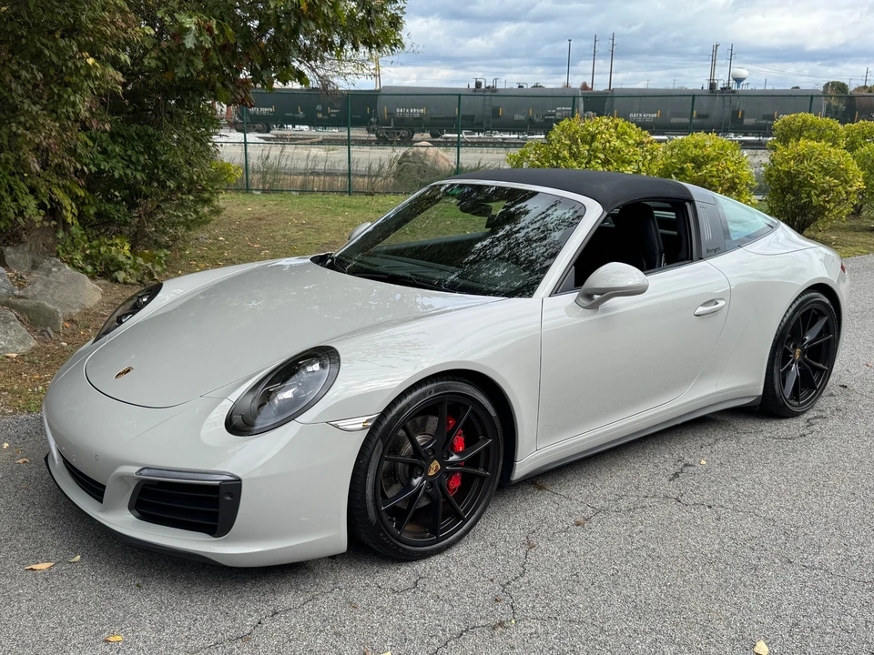 2018 Porsche 991 Targa 4 & 4S - Image 2 of 31
