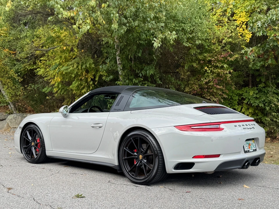 2018 Porsche 991 Targa 4 & 4S - Image 16 of 31