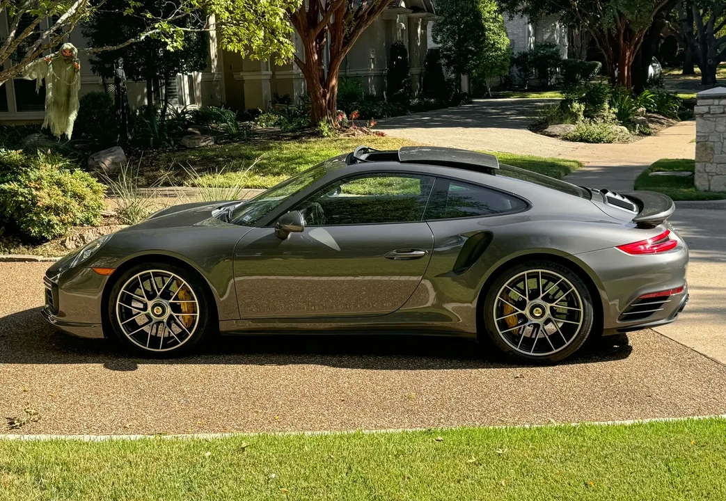 2018 Porsche 991 Turbo S - Image 2 of 6