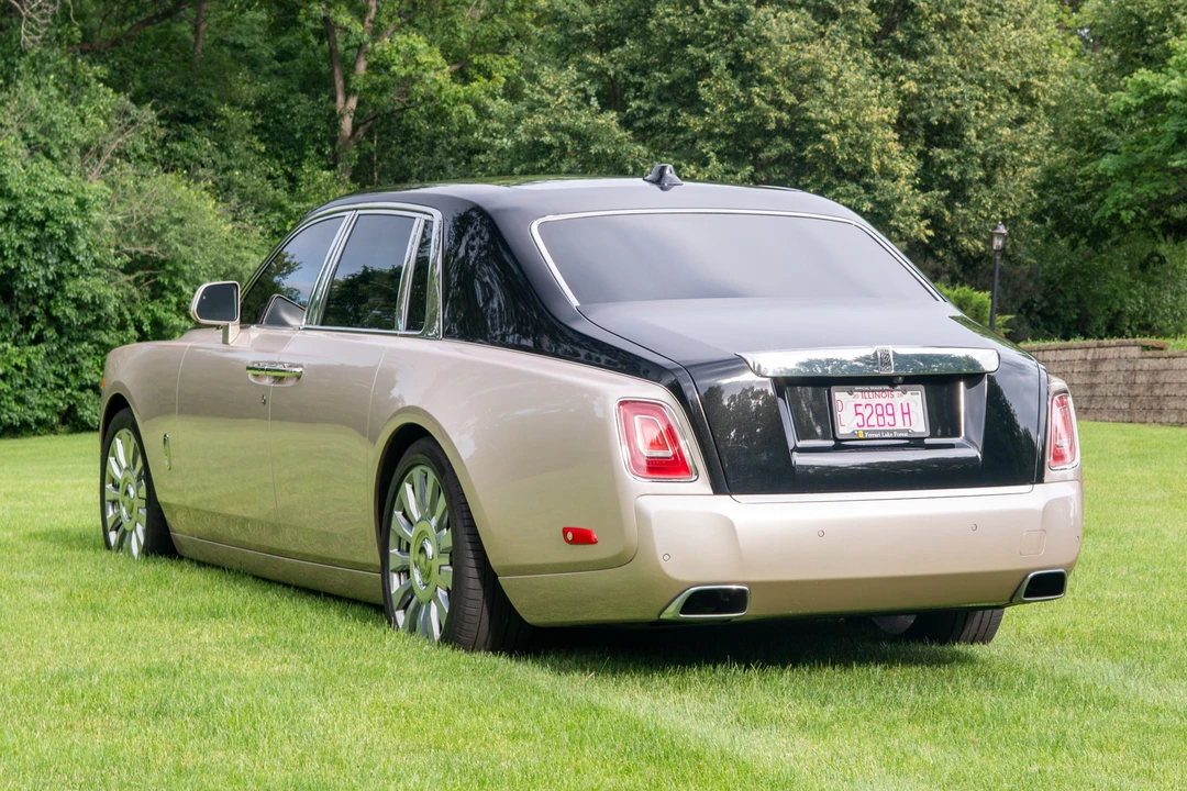 2019 Rolls-Royce Phantom VIII - Image 9 of 31