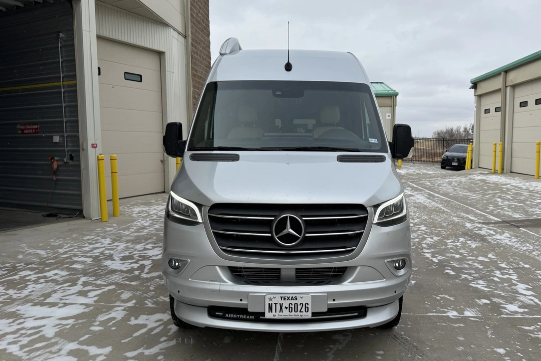 2020 Mercedes-Benz VS30 Sprinter - Image 2 of 8