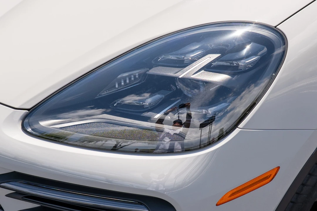 2020 Porsche 9Y0/9Y3 Cayenne S - Image 14 of 31