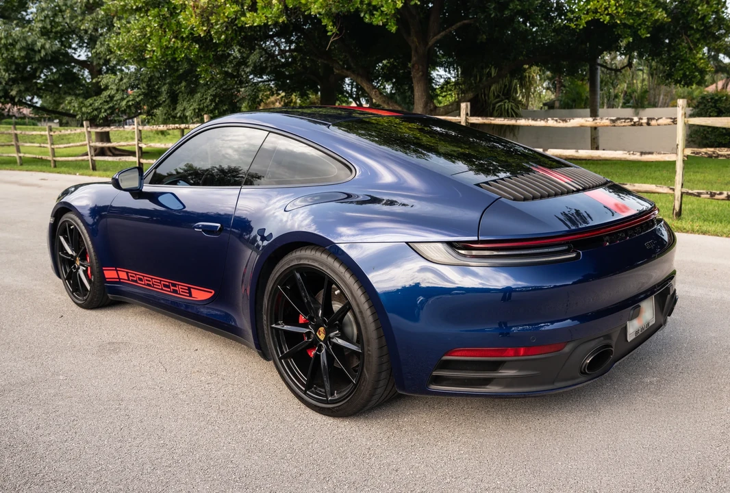 2023 Porsche 992 Carrera S - Image 14 of 31